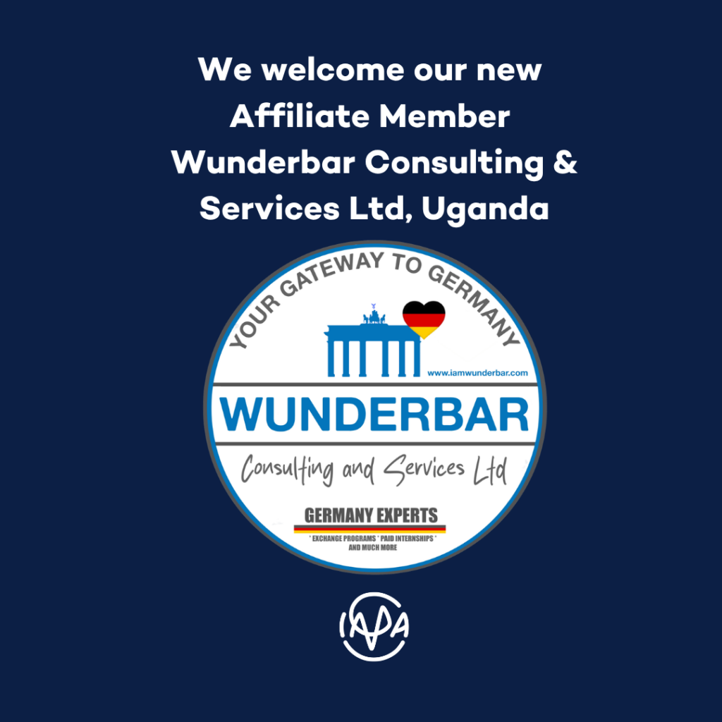 We welcome our new Affiliate Member Wunderbar Consulting & Services Ltd white on blue background. Logo of Wunderbar Consulting with the Brandenburger Tor in Berlin in blue